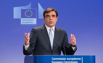 Στόχος η συμφωνία έως το Eurogroup