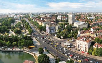 «Σύγκρουση» εν όψει εκλογών