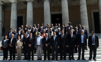 Απόδραση μέσω εκλογών για την κυβέρνηση;