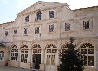 Από το Φανάρι στην Ελβετία