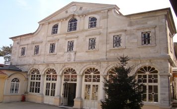 Από το Φανάρι στην Ελβετία