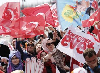 Ενωτικά τα μηνύματα των εκλογών