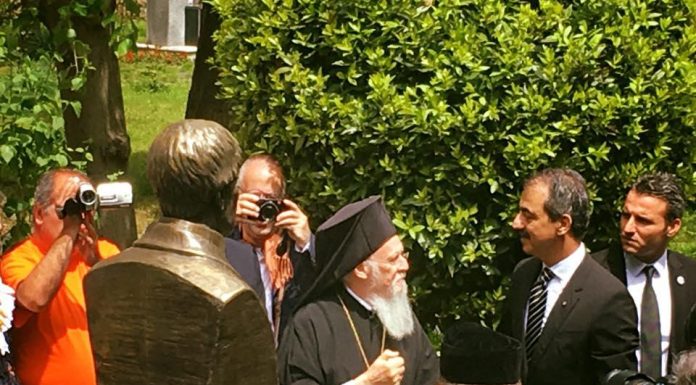 Διήμερες λατρευτικές και πολιτιστικές εκδηλώσεις στο Νιχώρι – Τιμή στον Στέφανο Καραθεοδωρή
