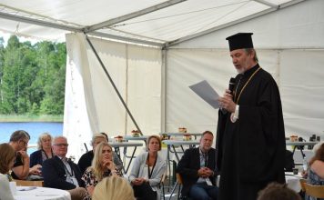 Η ‘’ξενοφοβία’’ αντιστρατεύεται την ‘’φιλοξενία’’