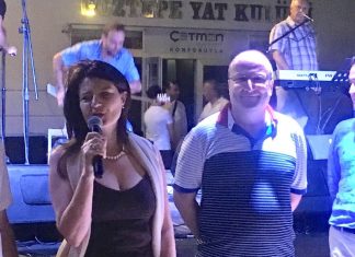 Σαμιώτικο κέφι στο Sığacık