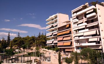 Η Ελλάδα έχει τις πιο χαμηλές τιμές ακινήτων της Ευρώπης