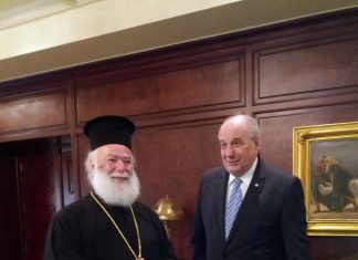 Συνάντηση Πατριάρχη Αλεξανδρείας – Τέρενς Κουίκ