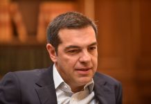 Ξέρει ο Τσίπρας σκάκι;