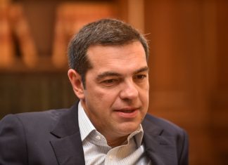 Ξέρει ο Τσίπρας σκάκι;