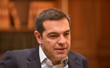 Ξέρει ο Τσίπρας σκάκι;