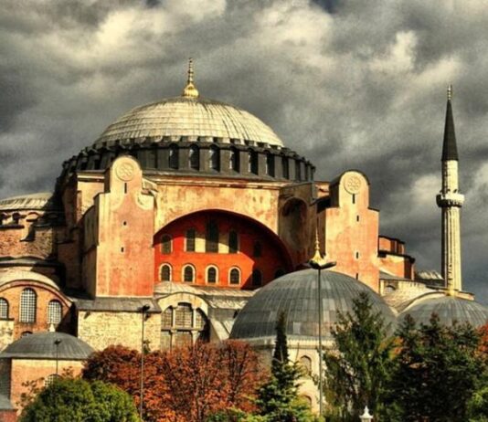 Άθικτη βυζαντινή κατασκευή 1500 ετών ανακαλύφθηκε δίπλα στην Αγία Σοφία